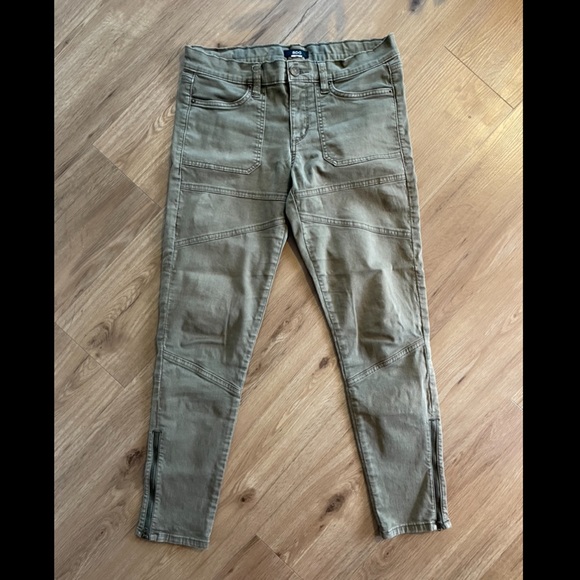 Urban Outfitters Denim - BDG moto style jeans